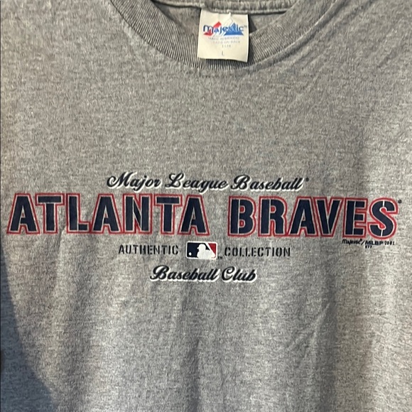 Gray Braves Tee - Picture 4 of 6